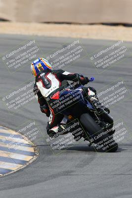 media/Mar-13-2022-SoCal Trackdays (Sun) [[112cf61d7e]]/Turn 10 Backside (105pm)/